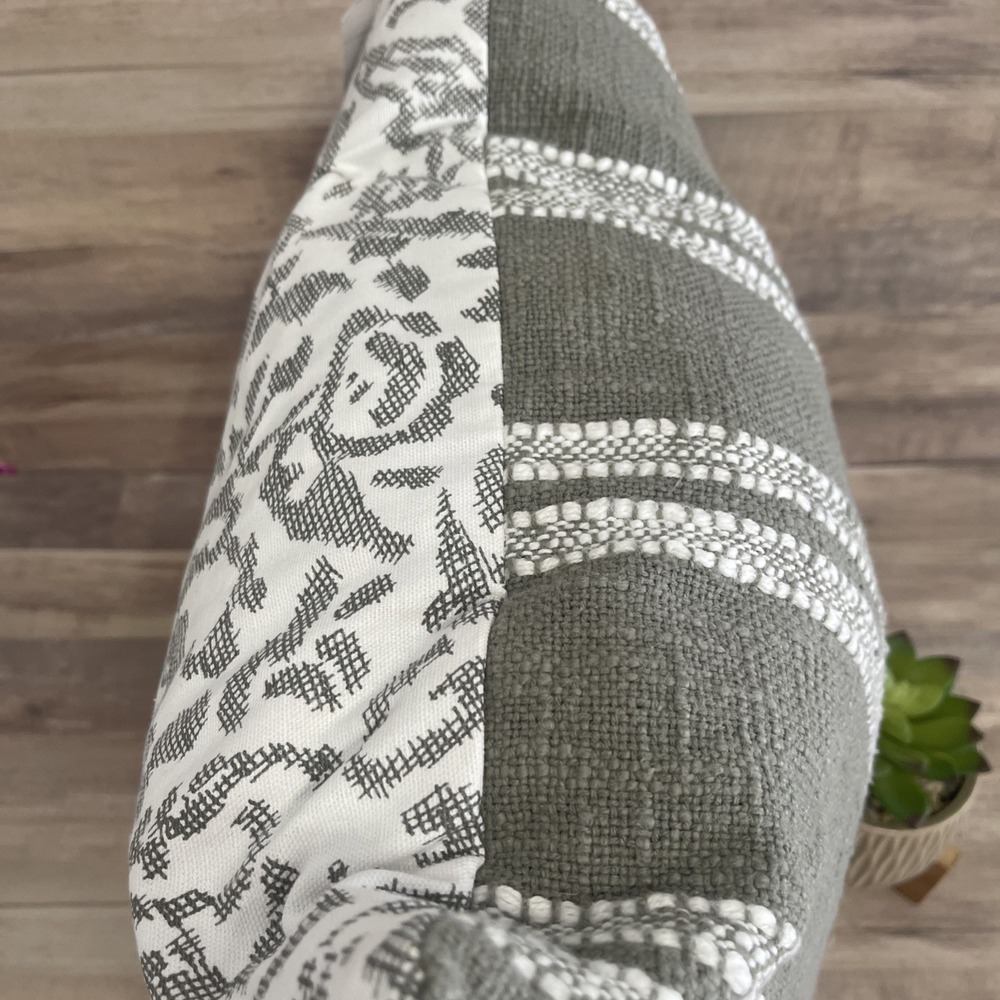 My Texas House Reversible Decorative Pillow Singa Stripe green 18x18